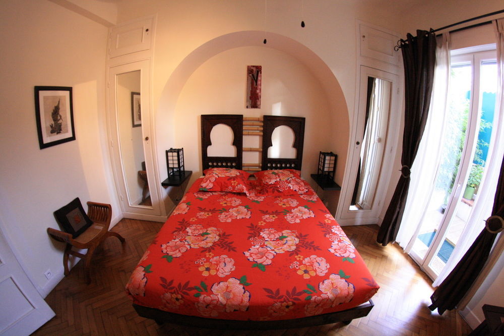6 Bedrooms Seaview House, Old Town Niza Exterior foto