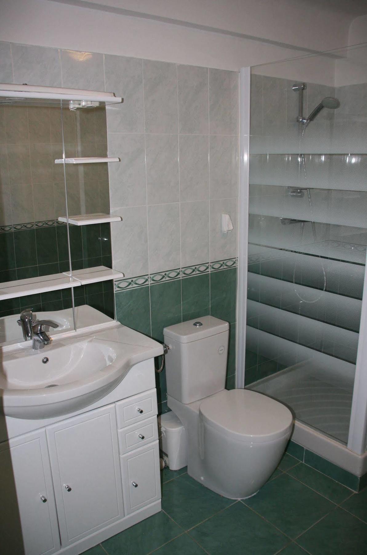 6 Bedrooms Seaview House, Old Town Niza Exterior foto