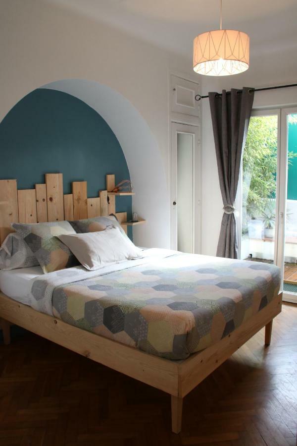 6 Bedrooms Seaview House, Old Town Niza Exterior foto
